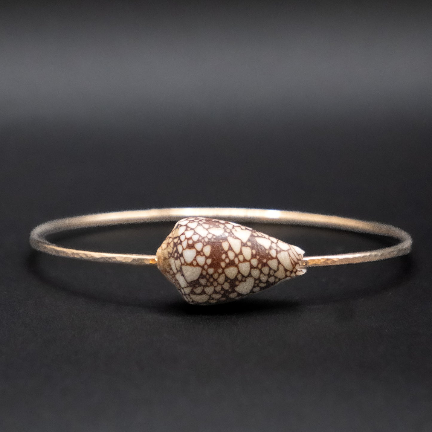 Hawaiian Penniform Cone Shell Bangle | Hammered Gold Filled | Size L