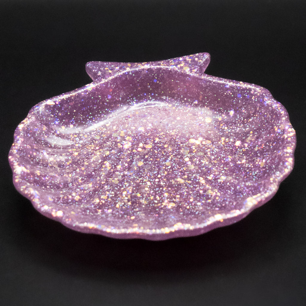 Resin Scallop Shell Trinket Tray | Coastal Jewelry Dish