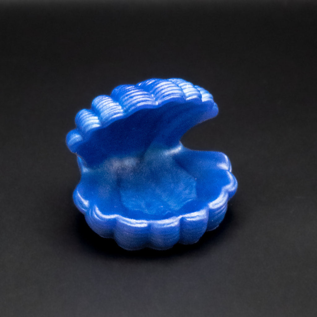 Resin Open Clam Trinket Dish | Coastal Jewelry Holder