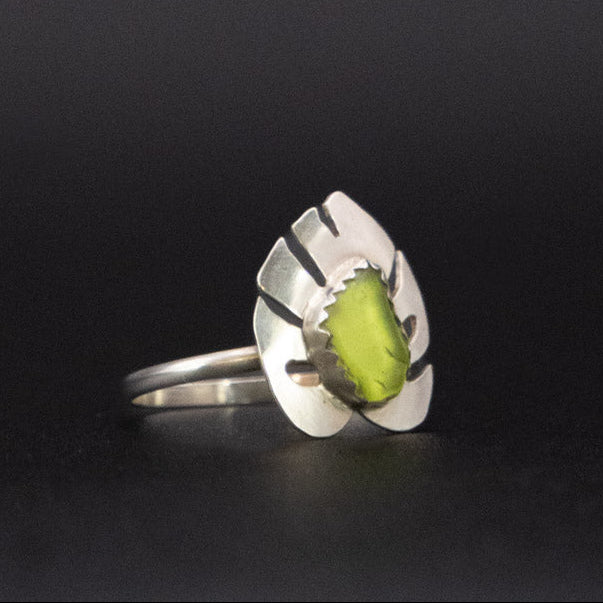 Monstera-SeaGlass-Ring